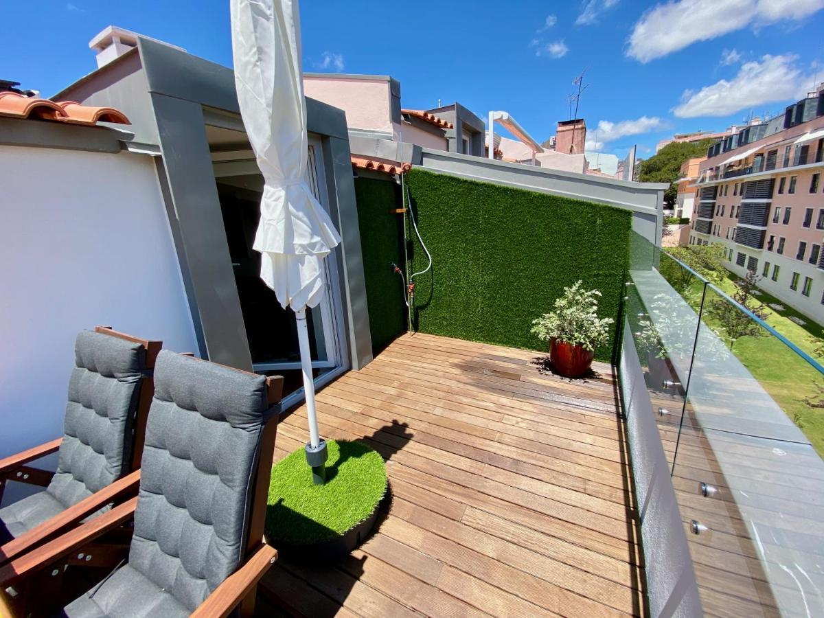 Myplaceforyou: Central Lisbon Apartment with City and Tagus Views Exterior photo