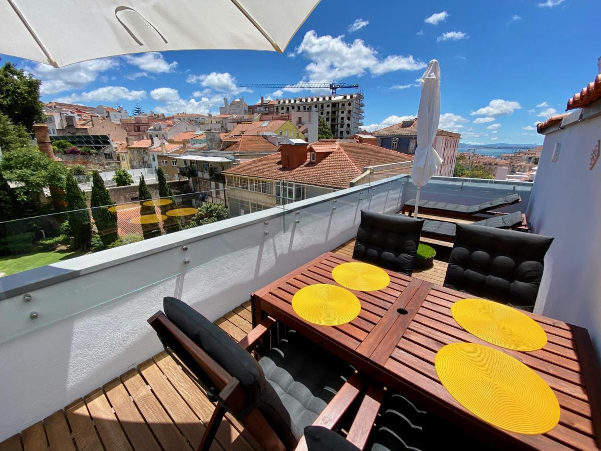 Myplaceforyou: Central Lisbon Apartment with City and Tagus Views Exterior photo