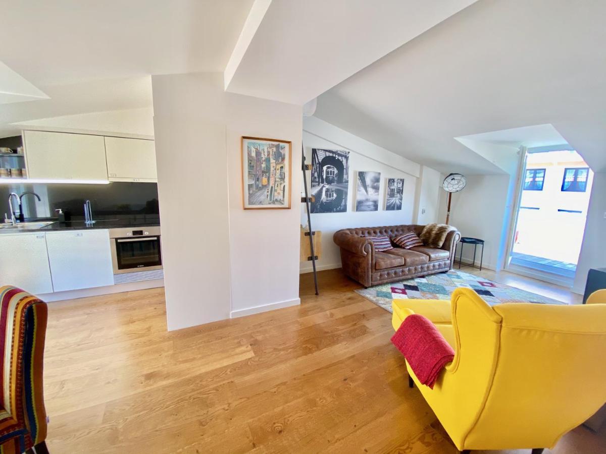 Myplaceforyou: Central Lisbon Apartment with City and Tagus Views Exterior photo
