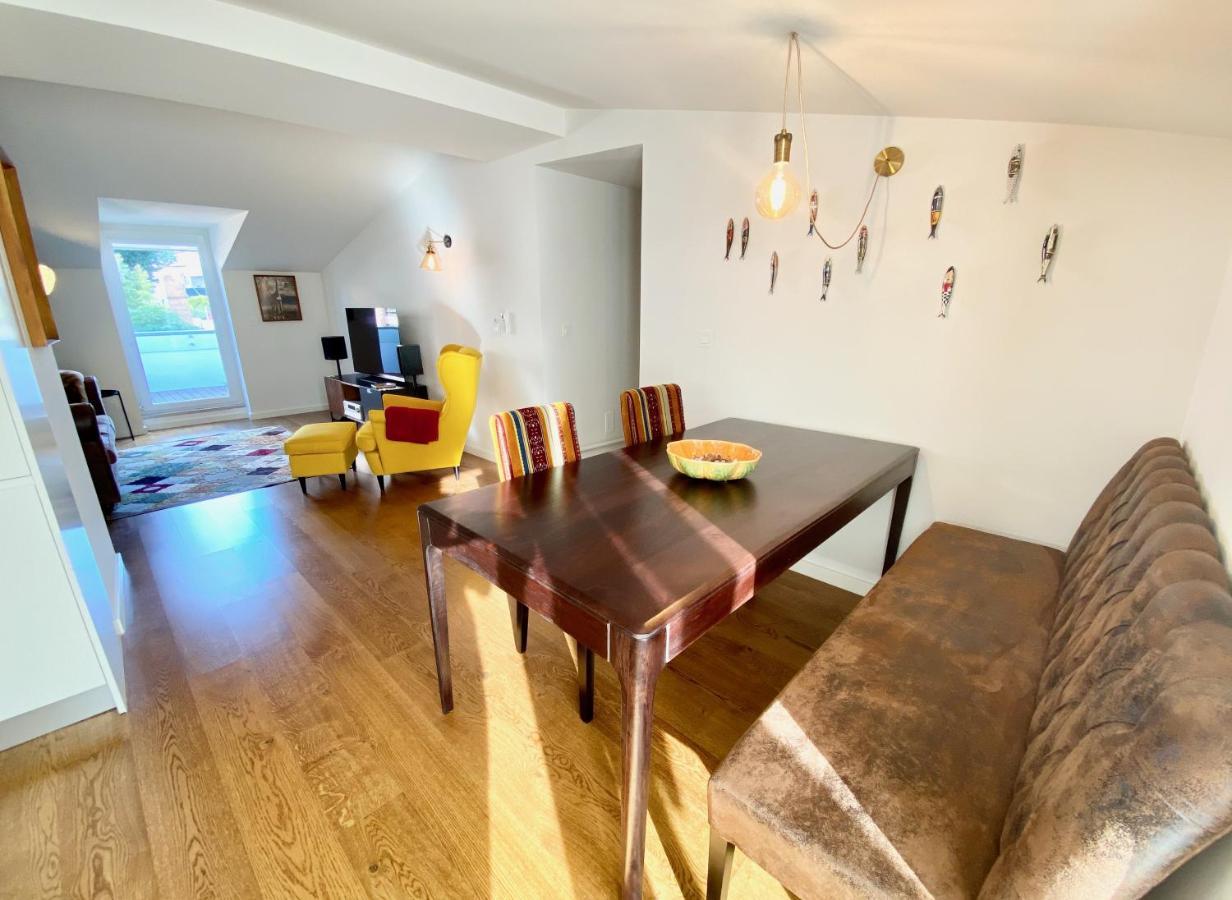 Myplaceforyou: Central Lisbon Apartment with City and Tagus Views Exterior photo
